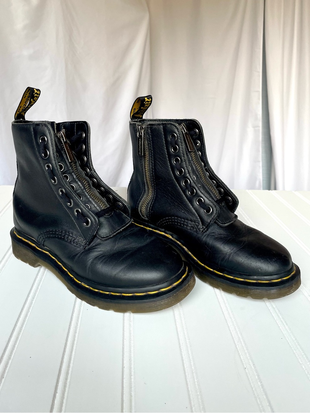 DrMartens Women’s Black 1460 Combat Boot Pascal Front Zip-Up + Side Closure Sz 5